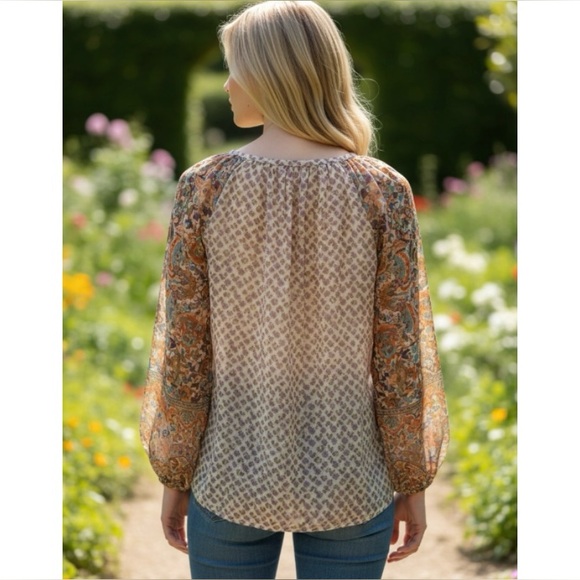 Hannah Long Sleeve Boho Top - Picture 3 of 13